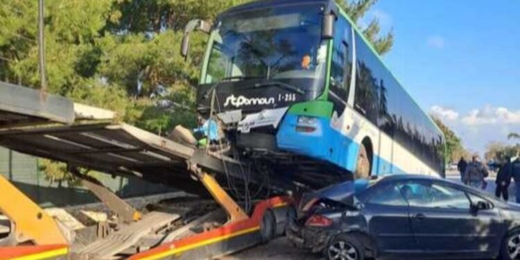 Incidente Autobus Bisarca San Vito Dei Normanni 1068x692