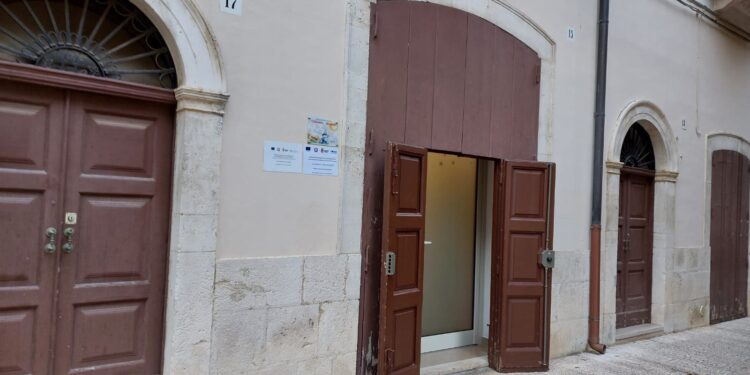 L'abbraccio Noicattaro