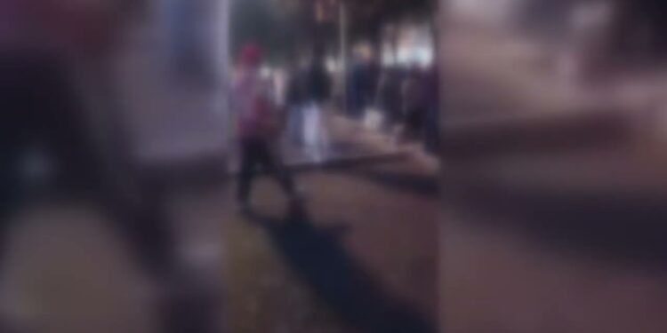 Rissa In Piazza Umberto, La Solidarietà Del Comando Della Polizia Municipale Agli Agenti: “vile Aggressione”