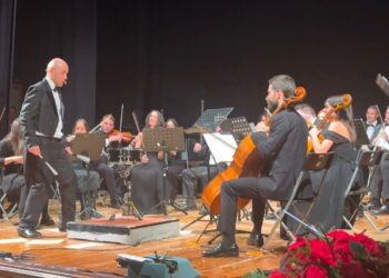Classica, Pop E Cabaret: Ecco Sconcerto Lo Spettacolo ‘sui Generis’ Di Raffaello Tullo – Video