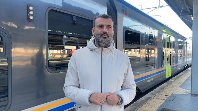 Decaro Treno