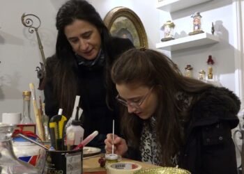 A Bari Vecchia Un Laboratorio Per Creare (gratuitamente) Souvenir: “tanti Turisti All’opera” – Video