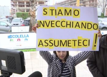 Concorsi Regione Puglia, La Protesta Degli Idonei: “stiamo Invecchiando. Assumeteci” – Video
