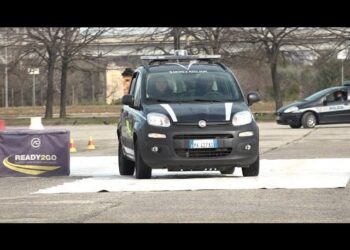 Gestione Emergenze Su Strada, Agenti Di Polizia Locale Di Bari E Monopoli A Lezione Di Guida – Video