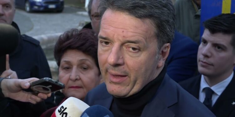 ‘palla Al Centro’, Renzi Presenta Il Suo Nuovo Libro A Bari: è Primo Nella Classifica Dei Saggi Più Venduti – Video