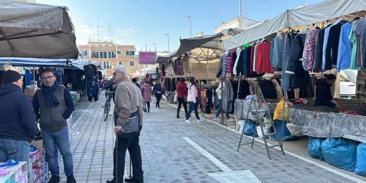 06 03 24 Primo Insedimento Nuovo Mercato Santo Spirito Via Udine 2