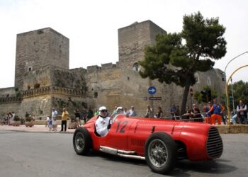 Monaci Bimotore 8c