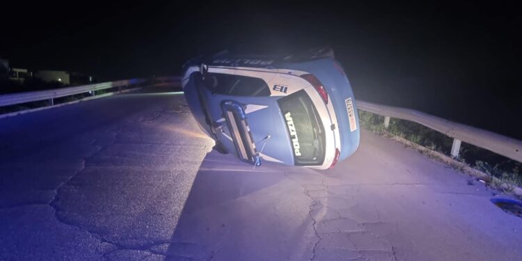 Auto Polizia Ribaltata