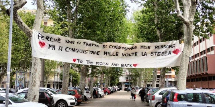 Striscione Corso Mazzini