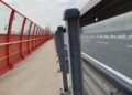21 05 24 In Corso Il Montaggio Delle Protezioni Delle Barriere Metalliche Del Ponte Adriatico 1