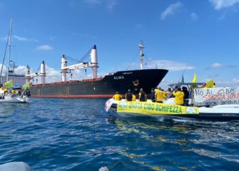 Blitz In Mare All'arrembaggio Nave Fantasma Turca