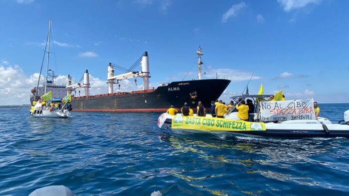 Blitz In Mare All'arrembaggio Nave Fantasma Turca
