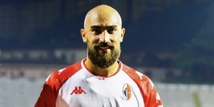 Def477c9 B3ea 437e 9b40 18a0d8251712