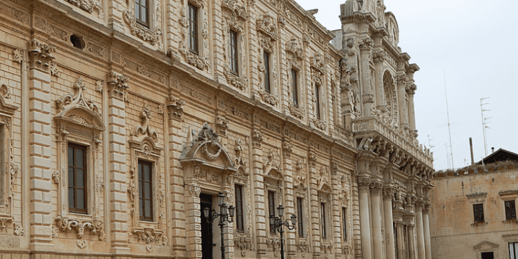Prefettura Lecce 900