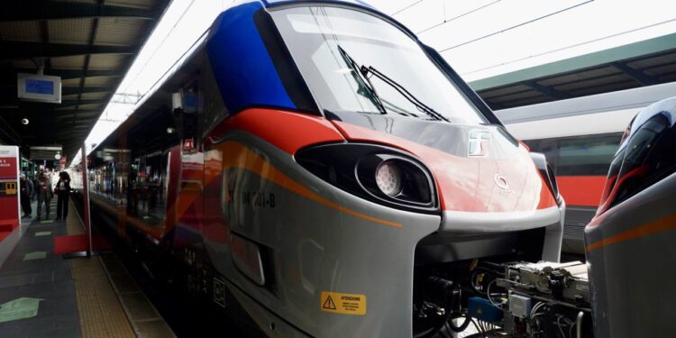 Treno Pop Bari Lecce12