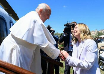 ++ Il Papa Arrivato Al G7, Accolto Da Meloni ++