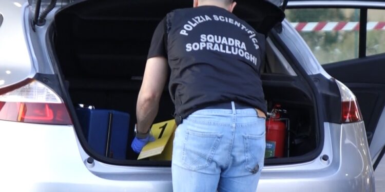 Polizia Scientifica Sparatoria Rilievi Giorno 4
