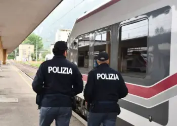 Polizia Treno
