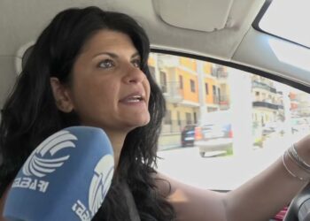 “io, Volontaria ‘freelance’ Per Chi Ha Più Bisogno”. La Storia Di Annamaria: Giovane (super) Donna Di Bari – Video