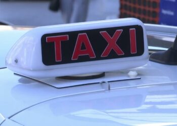 Pochi Taxi E Poche Licenze, Il Sindaco Leccese A Confronto Con I Sindacati: Si Lavora Sulla Doppia Guida – Video