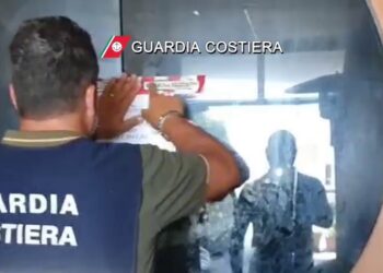 Chiusura Sigilli Sequestro Guardia Costiera
