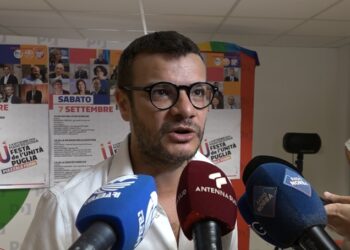 De Santis