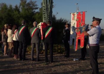 Diciannove Anni Fa Il Disastro Di Capo Gallo, Bari Commemora Le 16 Vittime Del Volo Partito Da Bari – Video