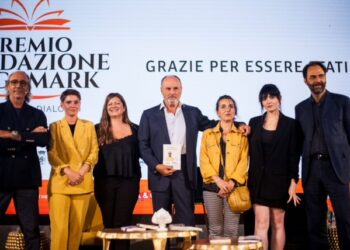 Fondazione Megamargk, Foto Finalisti Ed. 2023 Con Neri Marcorè E Luca Ward (1)