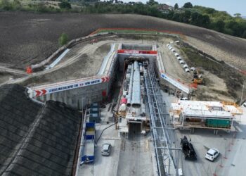 Tbm Aurora In Partenza