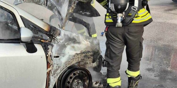 Auto Fiamme Ev