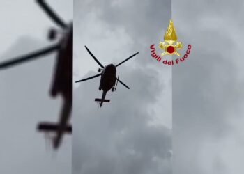 Maltempo In Basilicata, Esonda L’agri: Elicottero Dei Vigili Del Fuoco Di Bari Salve Tre Persone – Video