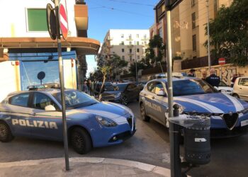 Polizia Madonnella Corso Sonnino (1)