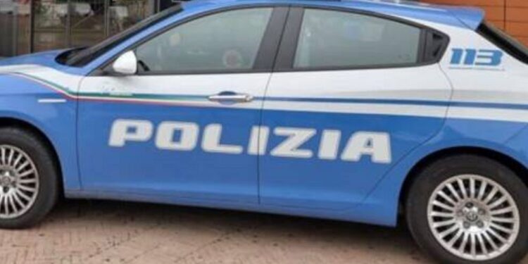 Polizia Supermarket Rapina
