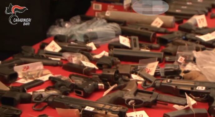 Sequestro Armi Carabinieri