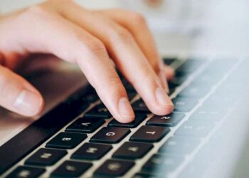Violenza Pornografia Online
