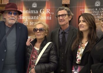 L’anonima Gr Compie 50 Anni, Il Riconoscimento Del Comune Di Bari A Dante Marmone E Tiziana Schiavarelli – Video
