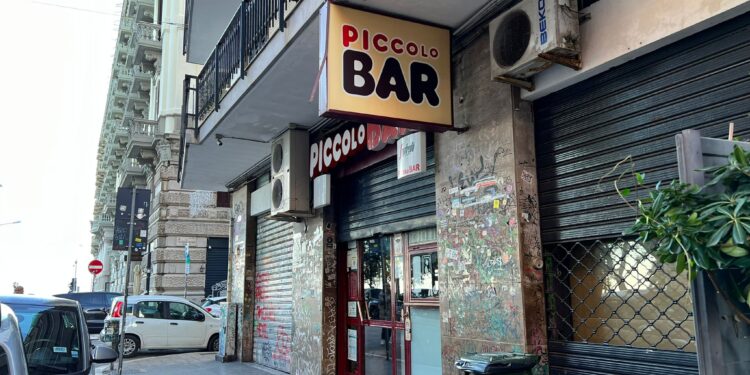 bar piccolo