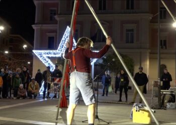 Clown, Giocoleria E Laboratori: A Madonnella Il Natale Dei Bimbi è Alla Scoperta Del Mondo Circense – Video