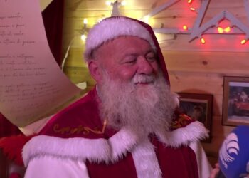 Laboratori, Musica E Tradizione: In Piazza Umberto Il Villaggio Di Babbo Natale Fino Al 6 Gennaio – Video