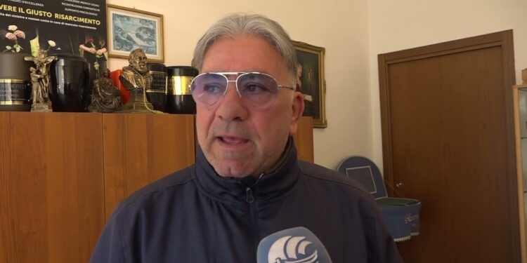 Bari, Bimbo Trovato Morto Nella Culla Termica Della Chiesa. Il Racconto: “ho Chiamato Il 118 Ma Era Troppo Tardi” – Video