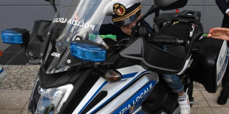 Bimbo Polizia Locale