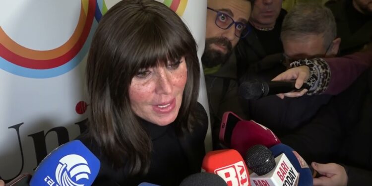 “È Molto Importante Per Me Essere Qui”, L’università Di Bari Compie 100 Anni: Al Petruzzelli Anche La Ministra Bernini – Video