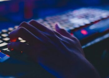 Hacker Online Computer