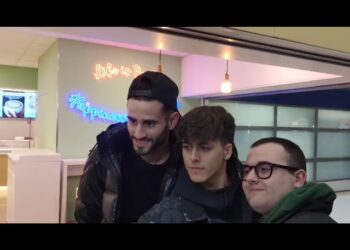 Ssc Bari, Ecco Gaston Pereiro: Le Prime Immagini Dell’arrivo In Aeroporto. “ci Vediamo Allo Stadio” – Video