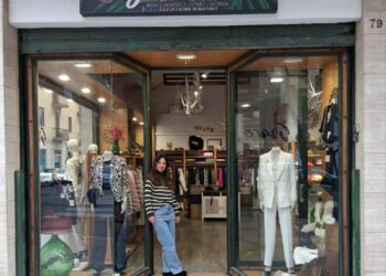 Graziana Nel Suo Negozio