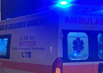 Ambulanza Bari Notte