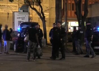 Controlli Carabinieri Polizia Piazza Umberto
