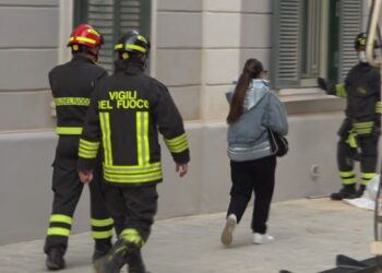 Crollo Bari Residenti