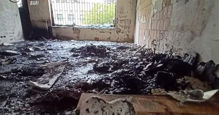 Foto Incendio Scuola 2