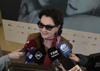 Monica Guerritore Al Bif&st, Il Successo Internazionale Di “inganno” E Il Progetto Su Anna Magnani – Video